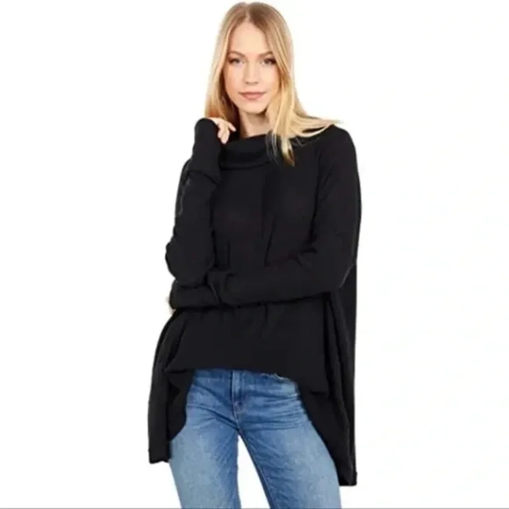 Free People juicy long sleeve open back, cowl neck. BNWT black